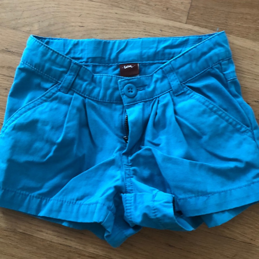 Tea toddler girls shorts size 3